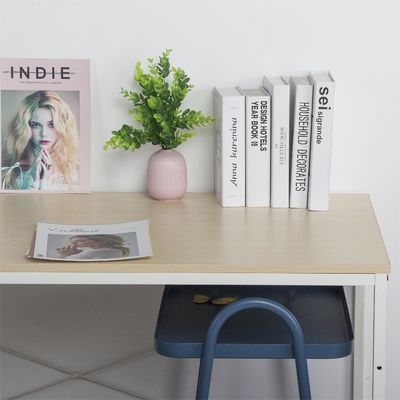 Superficie de madera estilo de Europa del Norte Estante de mesa de computadora de metal Escritorio para productos domésticos