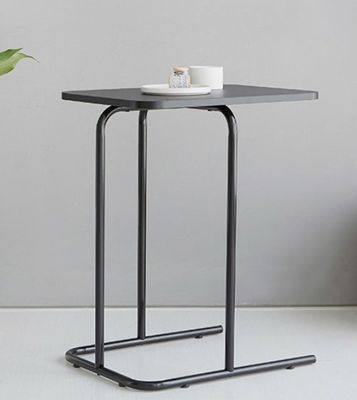 Mesa de comedor lateral ajustable de altura para la mesa de café moderna en el mobiliario del salón